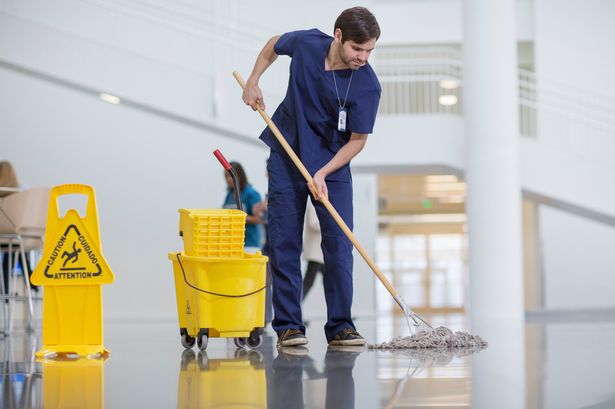 Hire professional hard floor cleaning services in Honolulu, HI.
