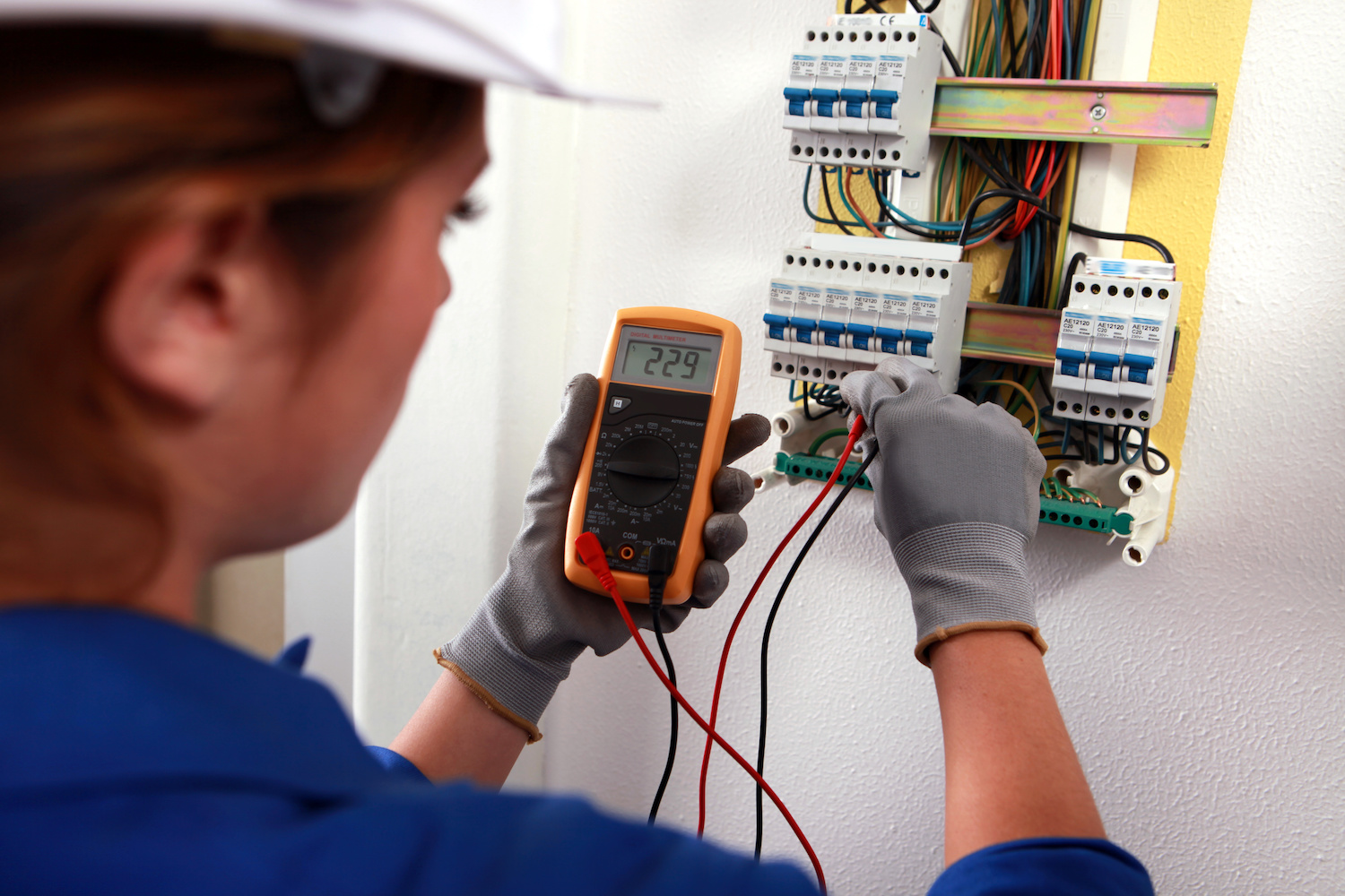 electrical repairs in Bradenton, FL